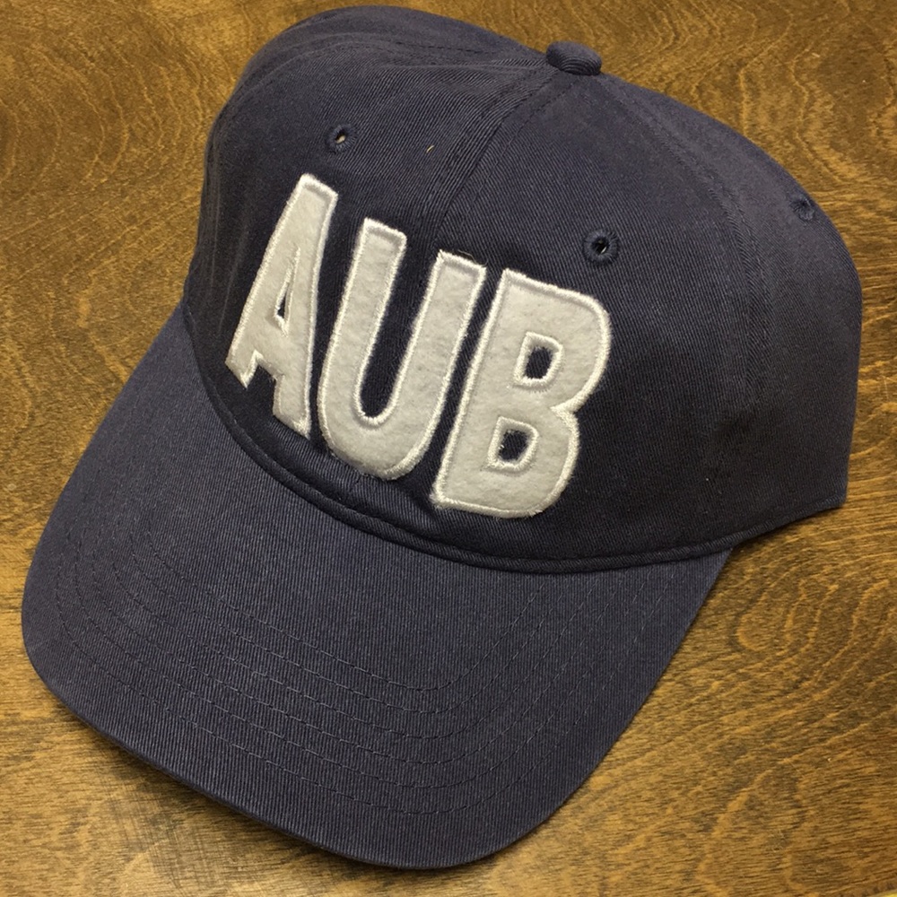 AUB  hat
